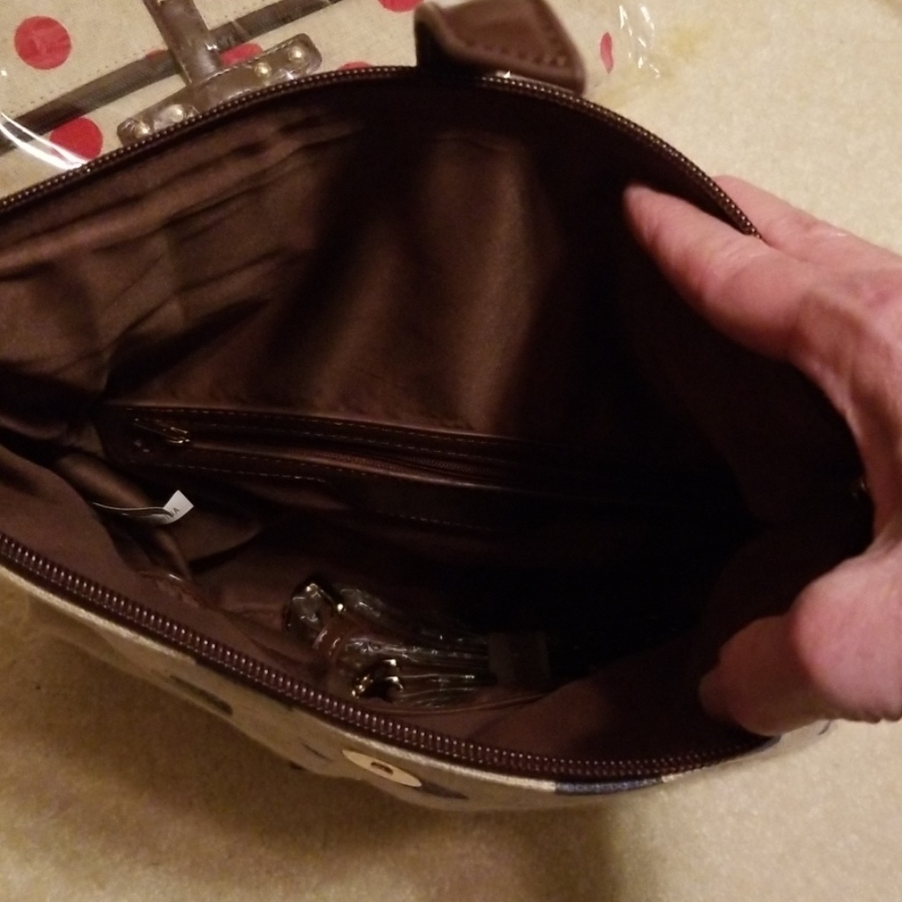 Purse - Picture 3 of 4